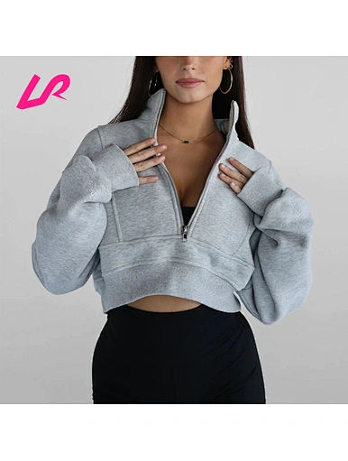 Stay comfy and stylish in our cropped sweatshirt with zipper. Made from soft, durable materials, it's perfect for casual wear. Shop now!